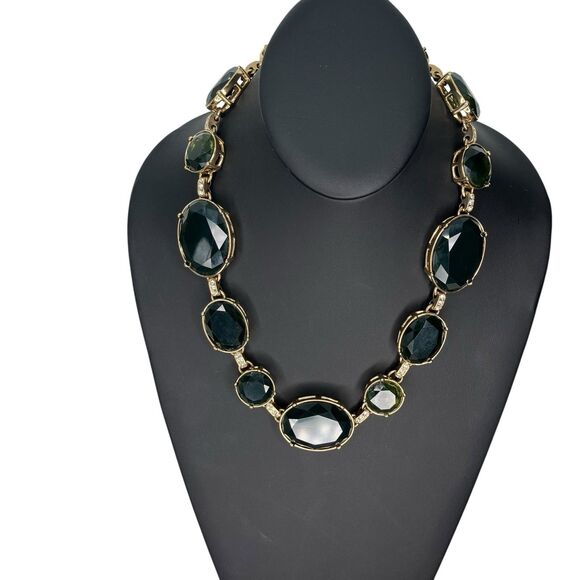 Ann Taylor Dark Green Chunky Gold Tone Rhinestone Statement Necklace Old Money - Picture 9 of 14